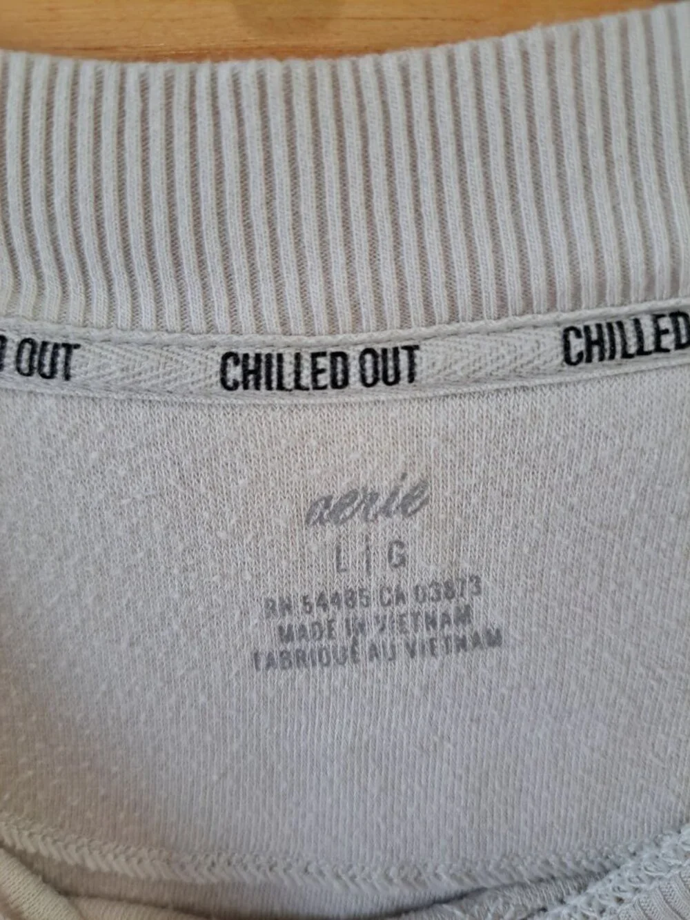 Aerie Chilled Out Large Beige Sherpa Sweatshirt Ribbed Side Panels Women's Cozy - Picture 2 of 11